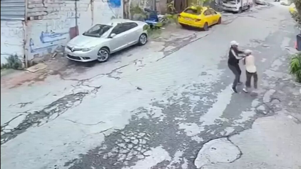 beyoglunda gasp olayi supheli tutuklandi AneKAuc5