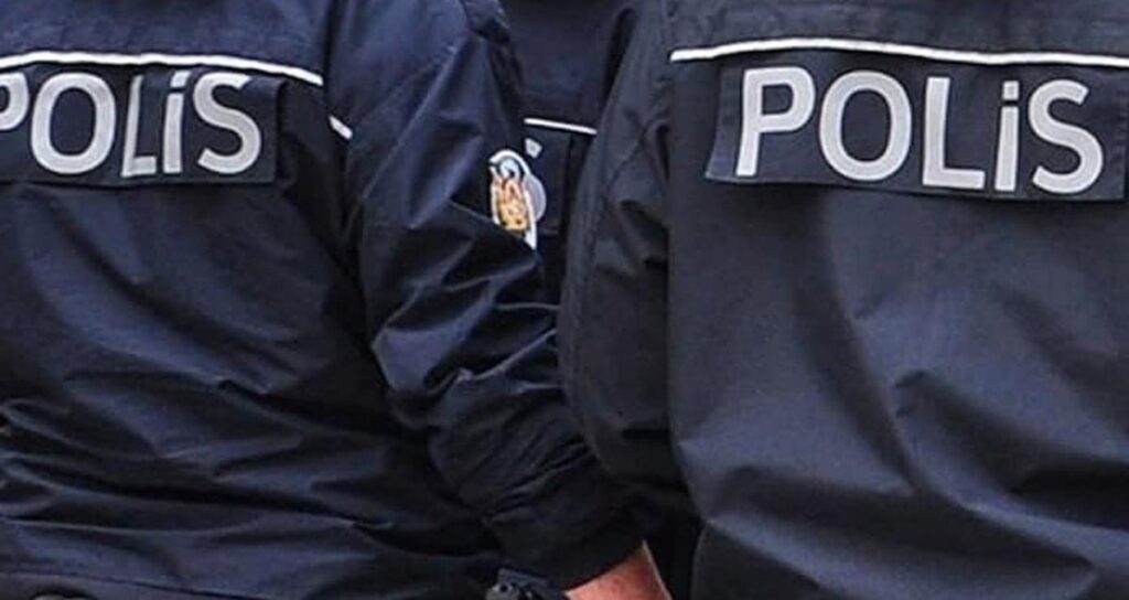 polis sokak kopegini tabancayla oldurdu uZyNKh7W