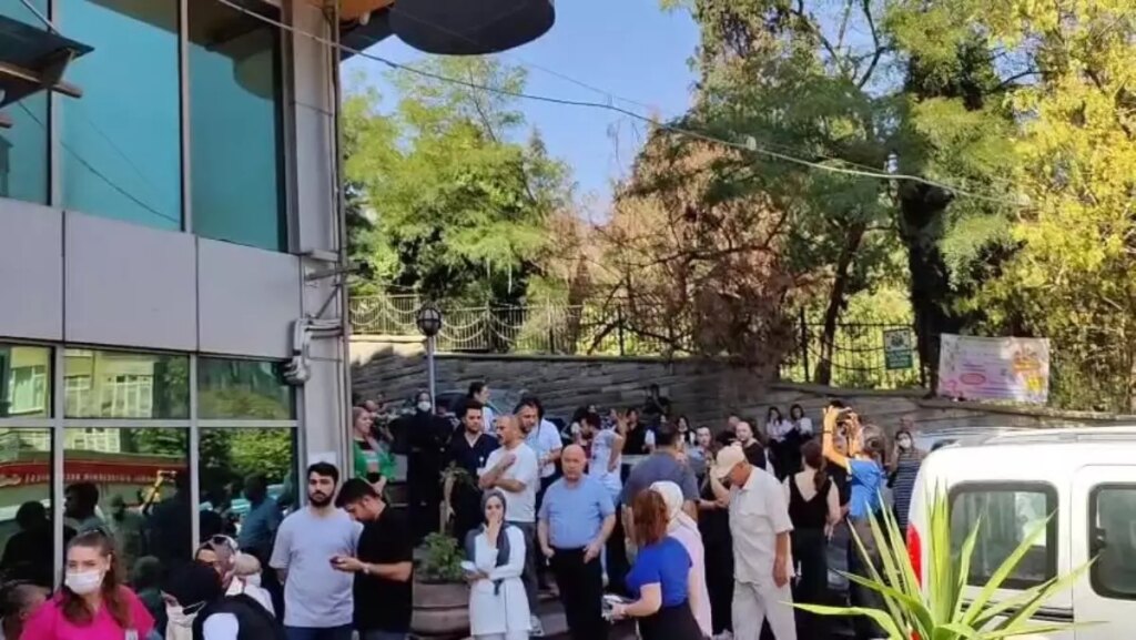 sultangazide hastanede yangin MiD2e4Sd