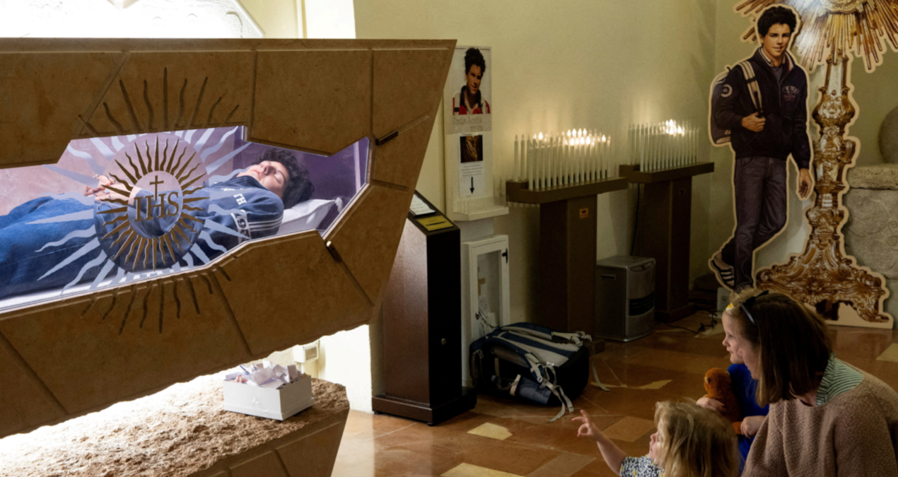 15 yasindaydi olumunden sonra aziz ilan edildi iste tanrinin fenomeni F3nnhjen