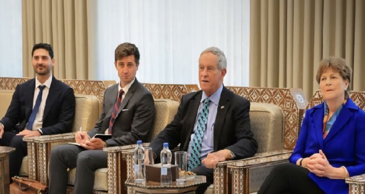 abd heyeti erivanda trumpin uluslararasi baris ve refah rotasina iliskin temaslarda bulundu c9Upa58j