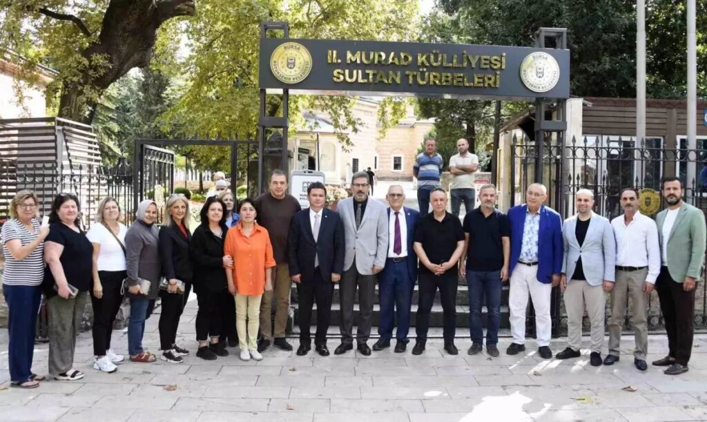 baskan aydin muradiye mahallesinde vatandaslarla bir araya geldi WHE8cygs