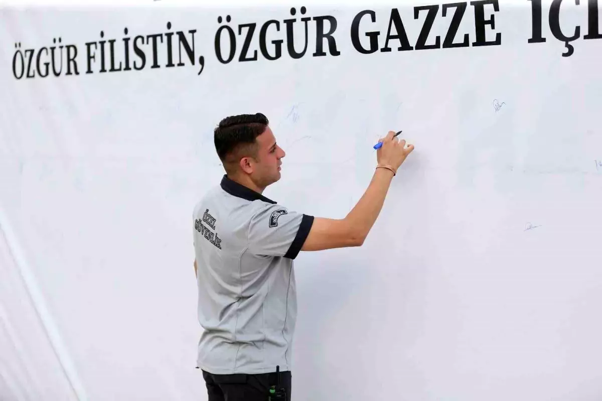 alkude ozgur filistin ozgur gazze icin gonulden gonule imza platformu ilgi gordu iwL5tz68