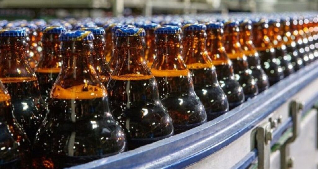 bira fabrikalarinda uretim durdu marketlerde stoklar hizla tukeniyor ZlXhVDY3