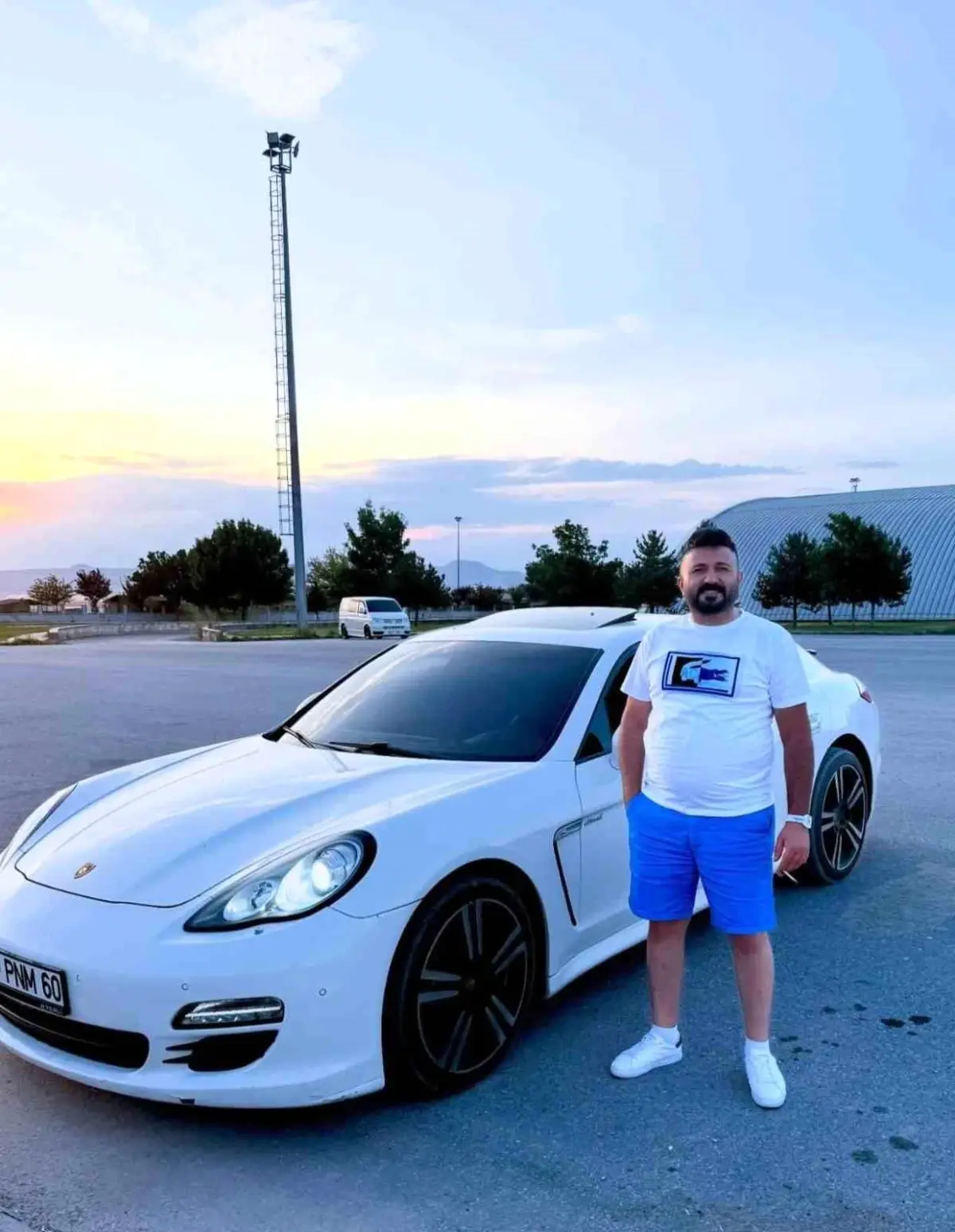 kayseride silahli saldiri is adami hayatini kaybetti kXNz4SMp.jpg