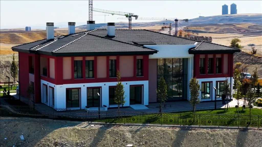 Bakan Kurum’dan mahalle konakları paylaşımı