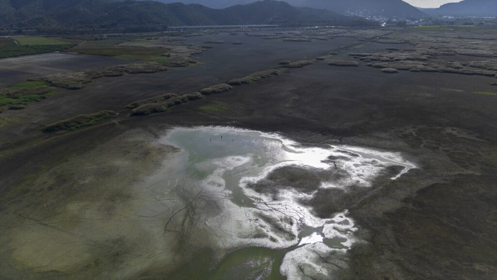 belevi golunde kuraklik alarmi aycqxMq7.jpg