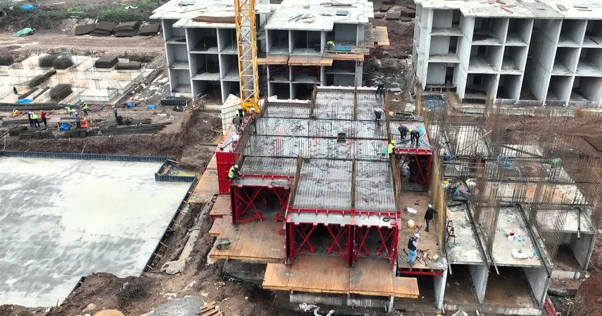 kartepe kent konut evlerinde yogun tempo givW3rxL.webp