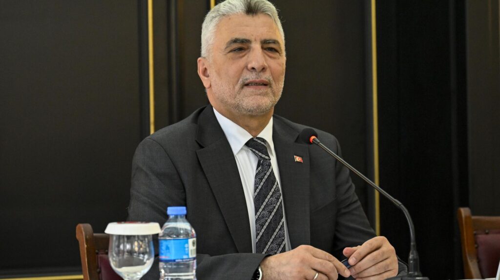 ticaret bakani bolat 2025 yilindan 32 milyon urun denetlendi 24 milyar tl ceza kesildi JnNWTPEG.jpg