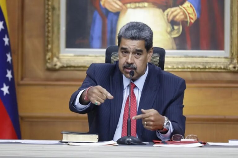 maduro-hangi-ulkeye-goturulecek-abdli-senatorden-ilk-ipucu-2AMRfT3L.jpg